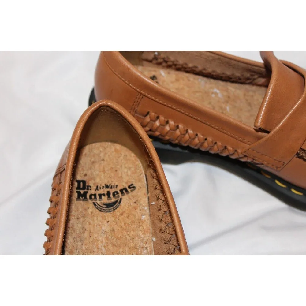 Dr. Martens Women's Adrian Leather Tassel Loafer Saddle Tan Sz 7 NEW - Picture 4 of 6